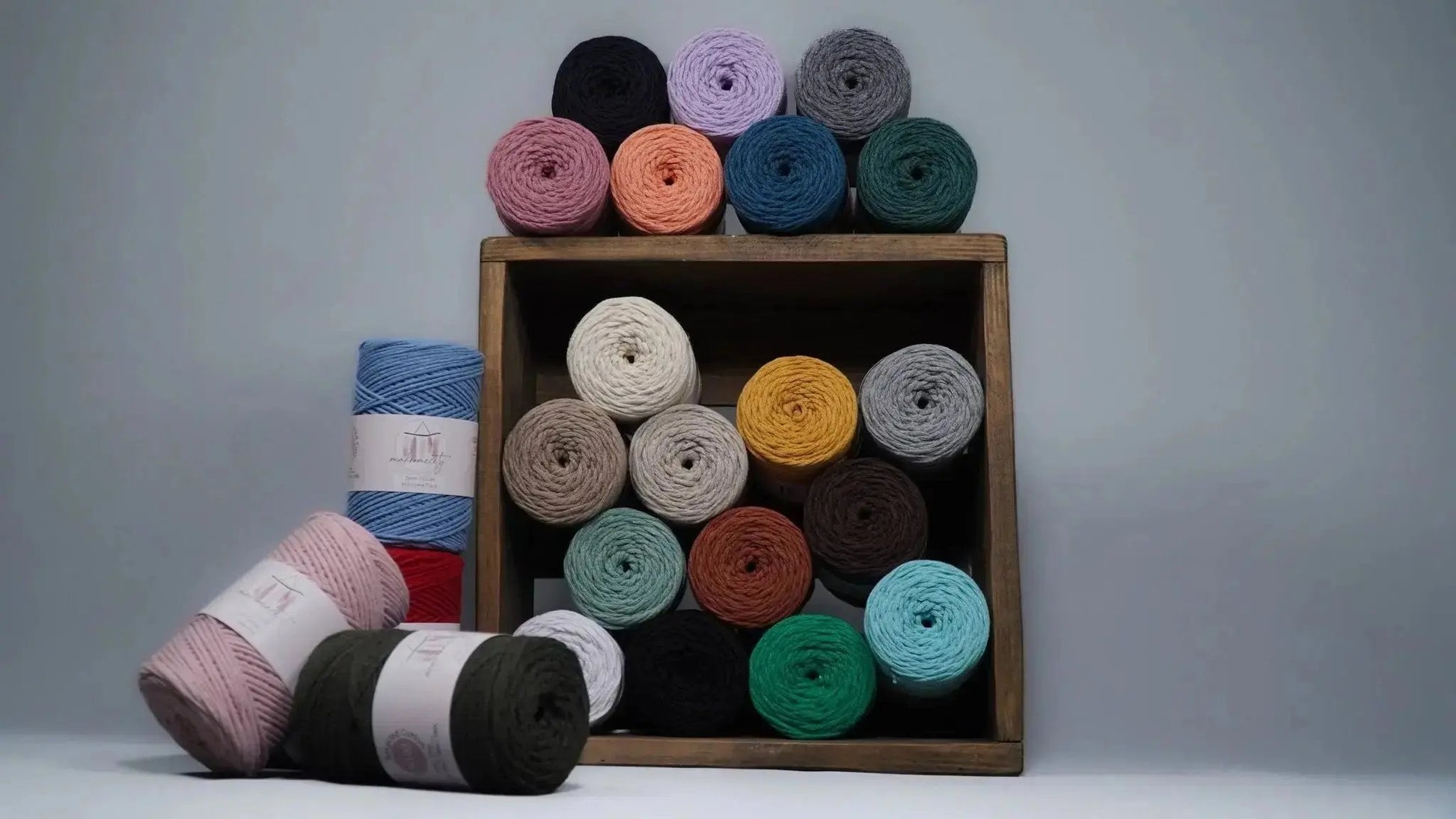 Cotton Macrame Cord 2mm x 195 Yards (590 feet) 2mm - Orange Makromecity